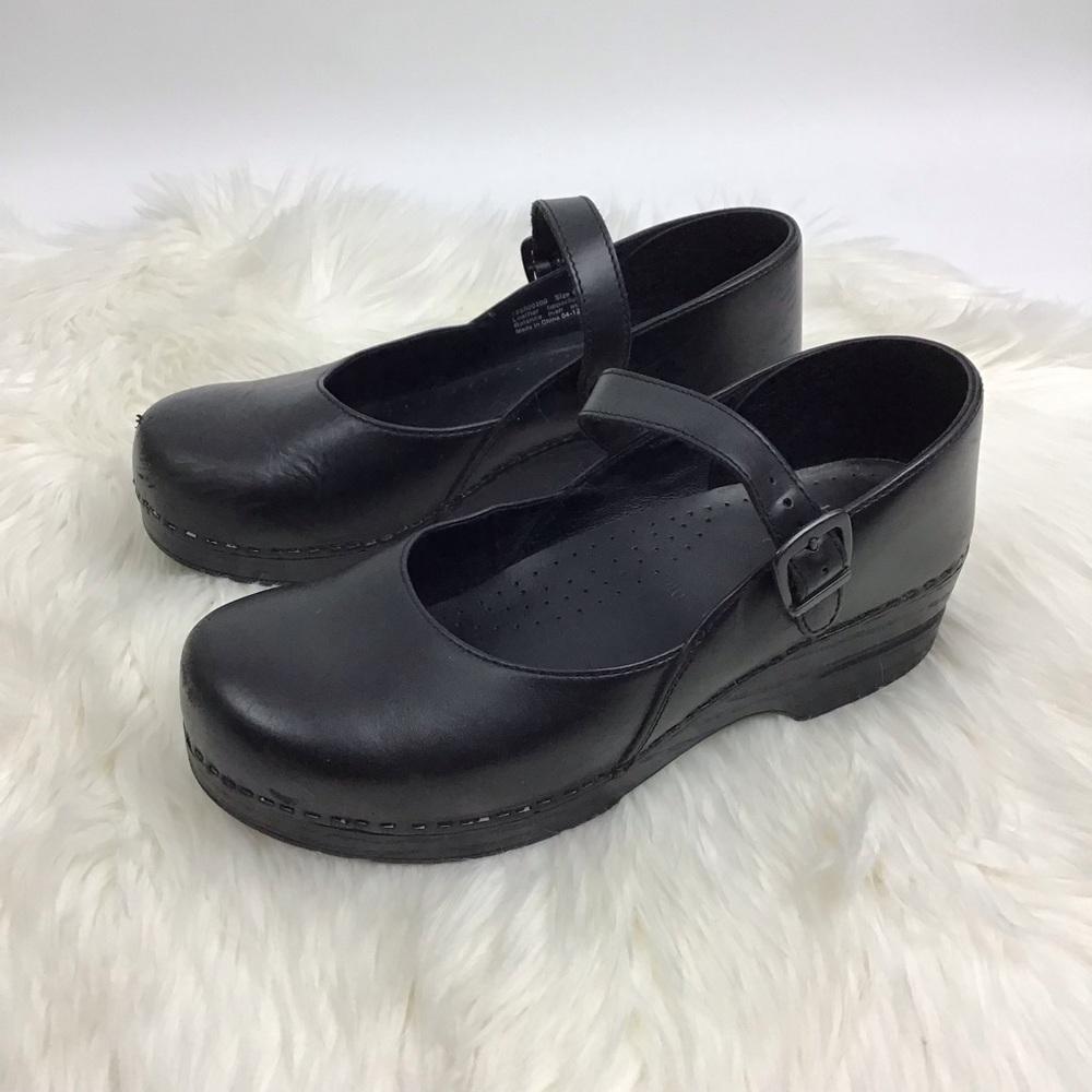 Dansko Mary Jane shoes - Picture 3 of 8